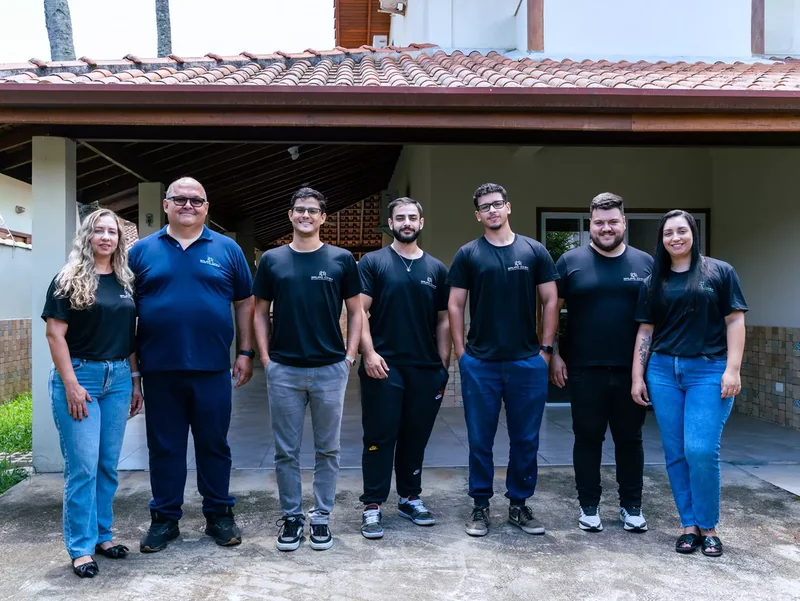 Equipe do Grupo CWM em trabalho de campo